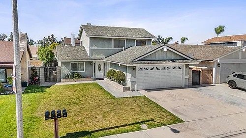 3888 Teton Ct Photo 1