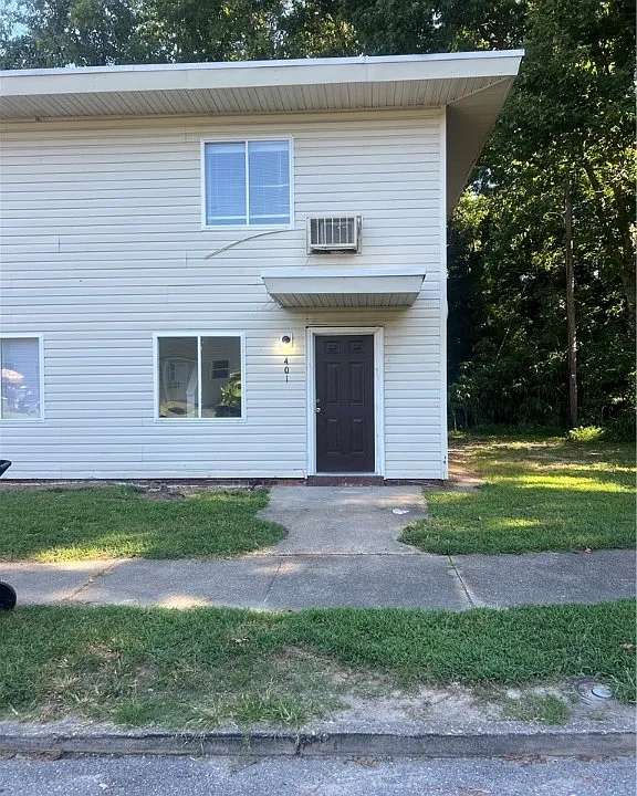 401 Monticello Dr