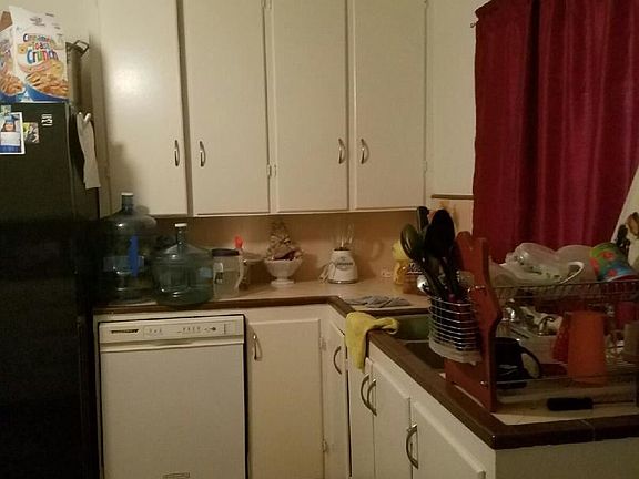 4th image of 2163 W 1st St