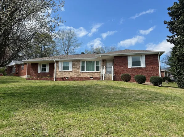 2932 Donna Hill Dr, Nashville, TN 37214