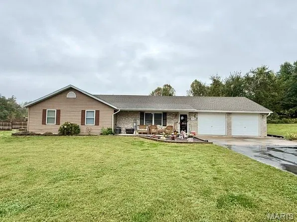 54022 Johnny Trl, Hannibal, MO 63401