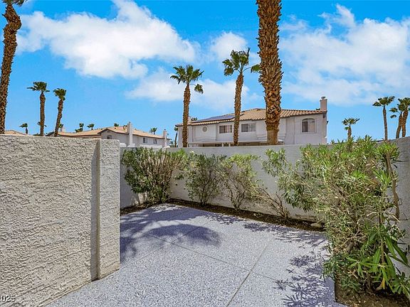 4th image of 901 Angel Star Ln #901