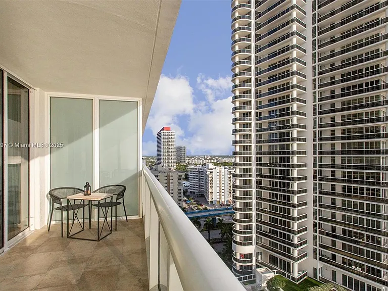 1830 S Ocean Dr #1712 — Photo 9