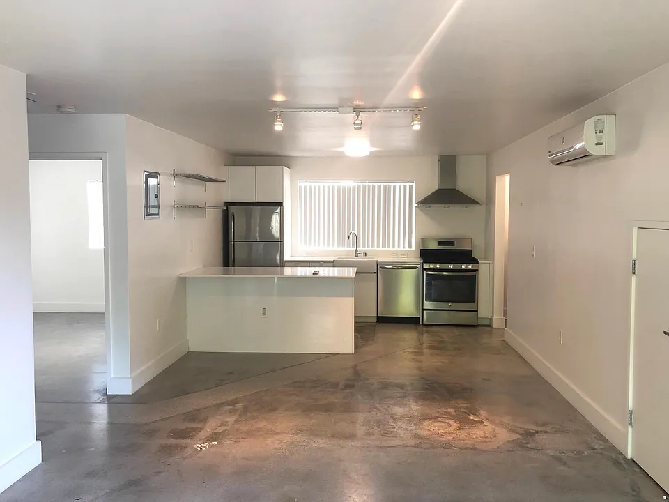 2703 Bellevue Ave #2