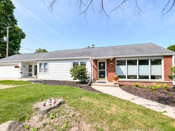 2665 North 93rd STREET, Milwaukee, WI 53226