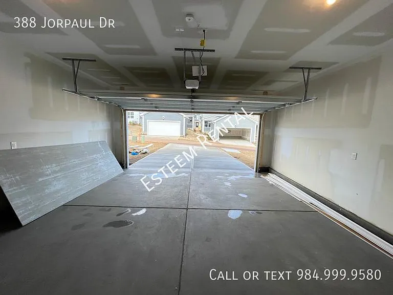 388 Jorpaul Dr — Photo 4