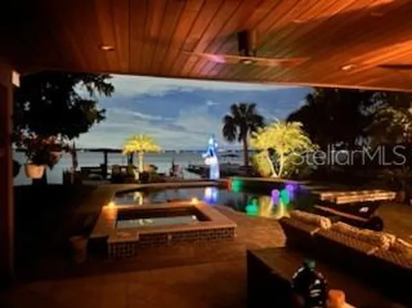 1720 Richard Ervin Pkwy, Tarpon Springs, FL 34688