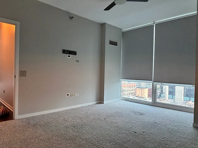 757 N Orleans St #1404 — Photo 7