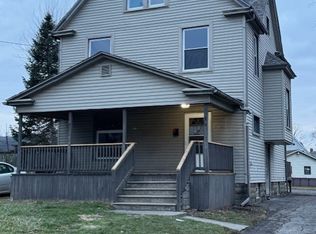 16 E Woodland Ave, Niles, OH