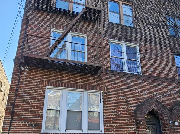 37-19 59th Street image 1 of 3