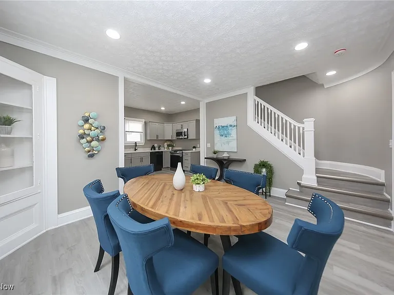 1574 Cohassett Ave — Photo 8