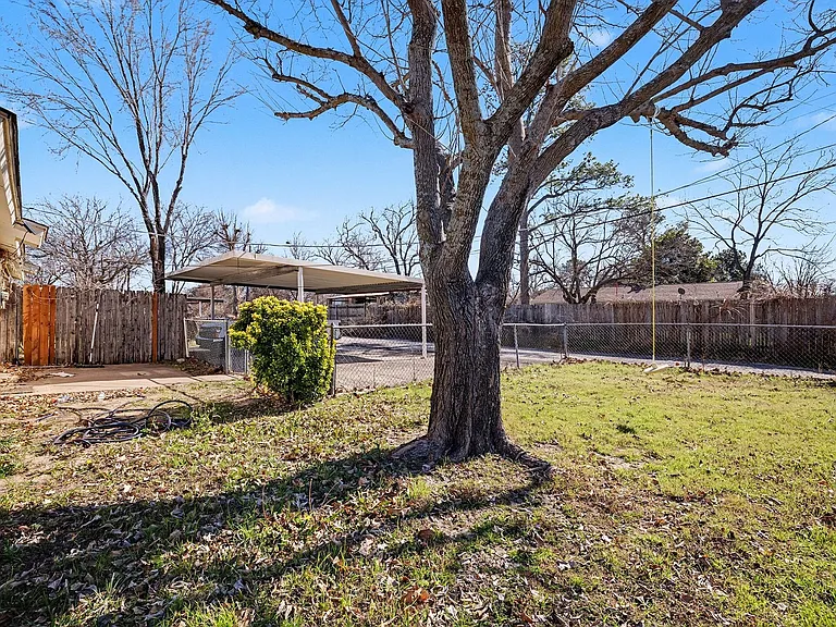7700 Mary Dr #7702 — Photo 22