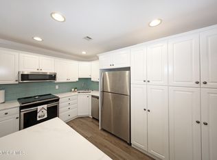 26 Claremont Ct, Red Bank, NJ