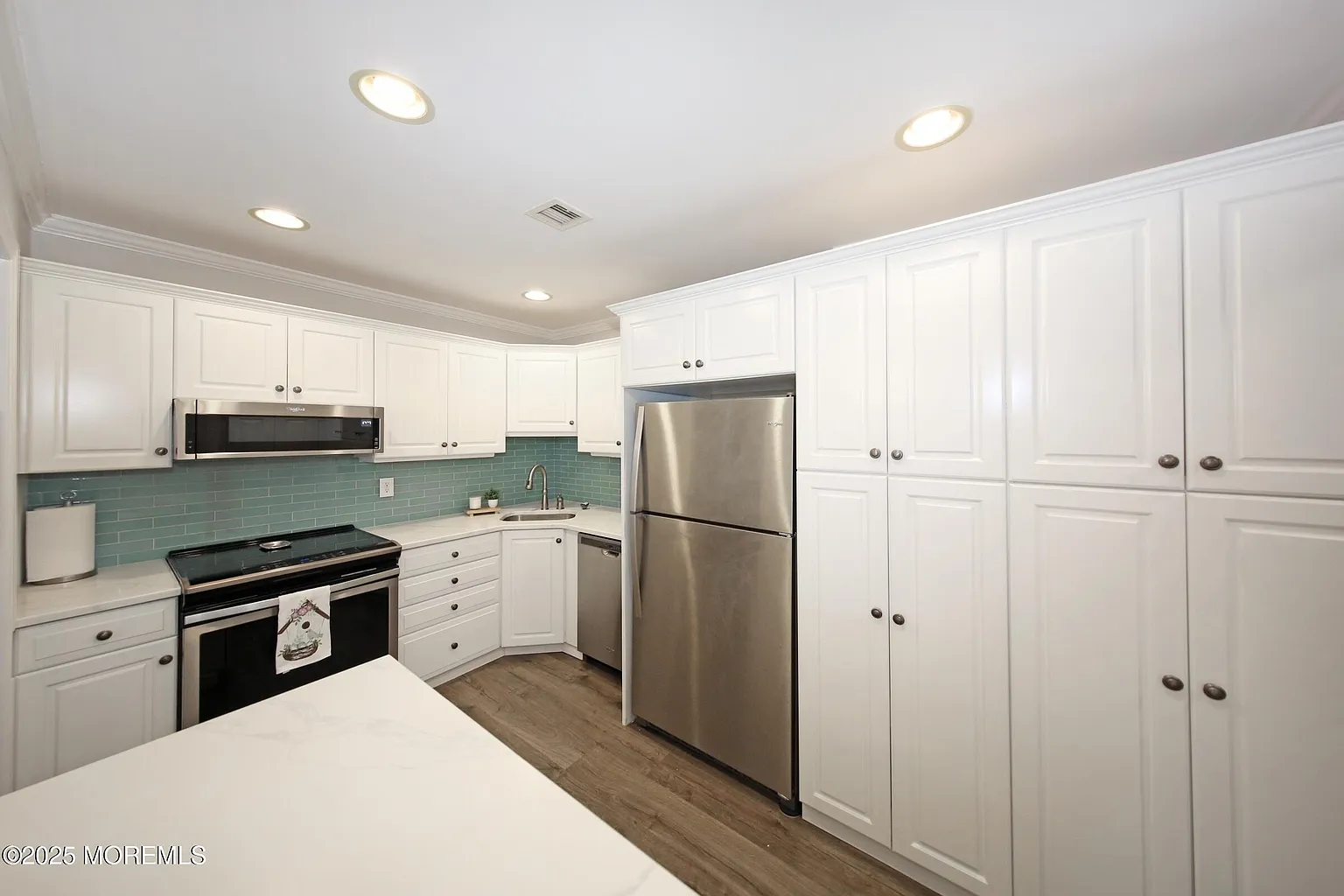 26 Claremont Court photo 1