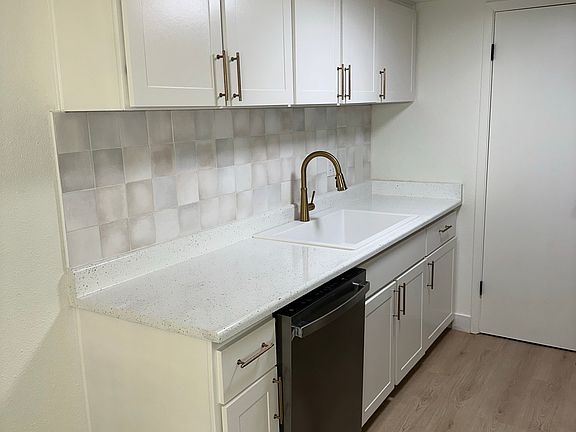 3rd image of 8037 E Glenrosa Ave