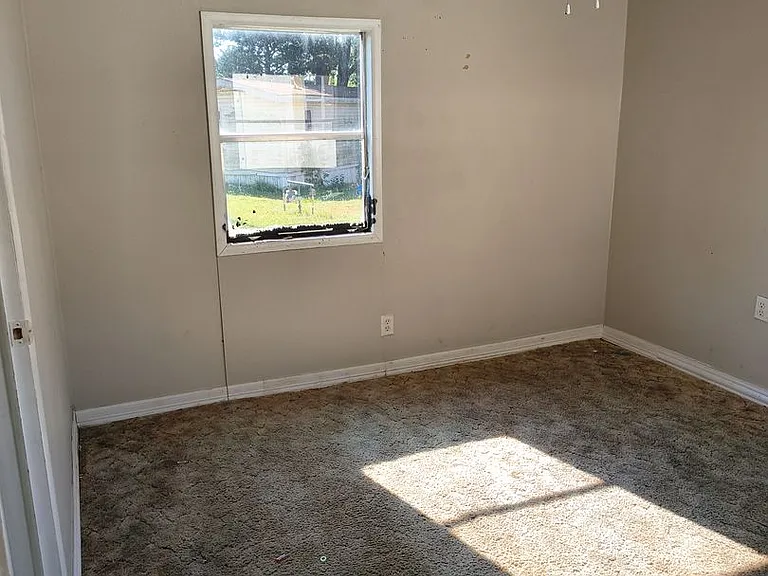 14249 N Cincinnati Ave — Photo 17