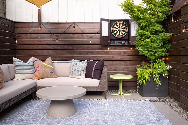 Sold by Compass | media 20