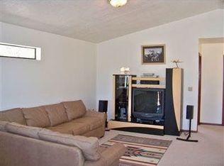 88 Juan Tomas Rd, Tijeras, NM 87059