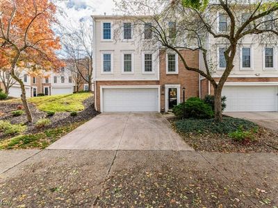 121 Cliffside Cmns, Rocky River, OH, 44116