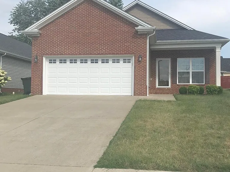 505 Bridle Way — Photo 1