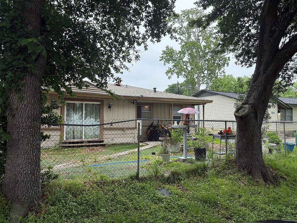 1st image of 11811 Almeda Genoa Rd