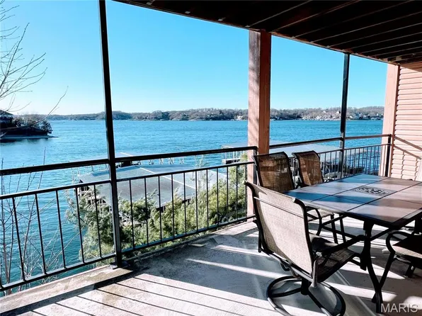 31 Falls Dr #1A, Lake Ozark, MO 65049