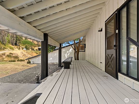 4th image of 182 Frost Road