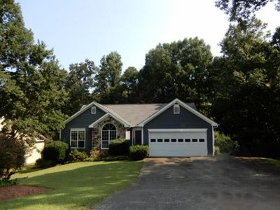 6447 Ivy Springs Dr, Flowery Branch, GA, 30542