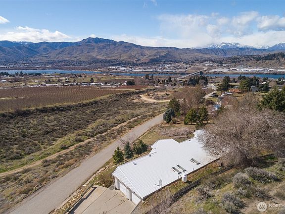 2nd image of 71 Blue Grade Road