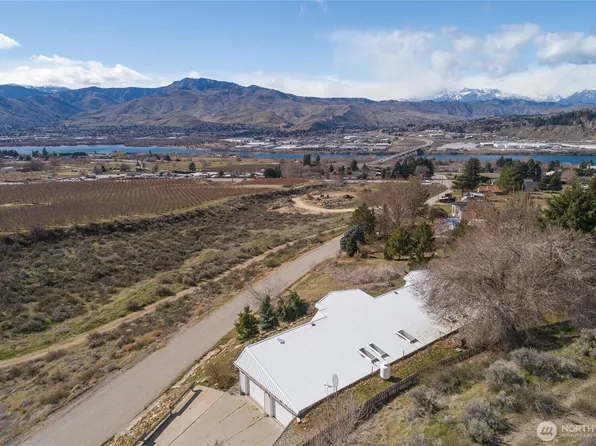 71 Blue Grade Road, East Wenatchee, WA 98802