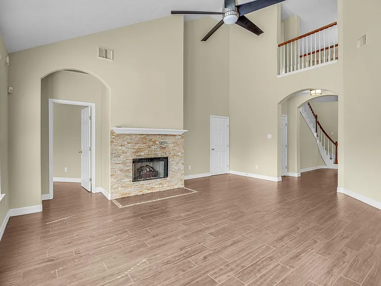 2919 Silverbit Trail Ln — Photo 15