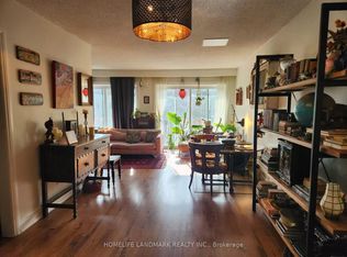 213 Kenilworth Ave, Toronto, ON M4L3S7