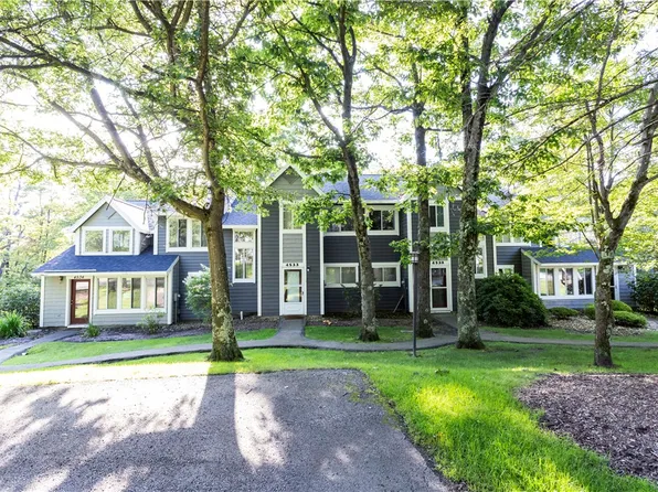 4533 Nordic Way, Hidden Valley, PA 15502
