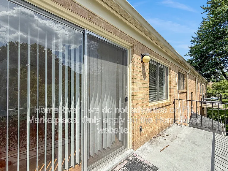 10600 Montrose Ave #201 — Photo 23