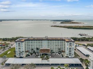 9 Forbes Pl APT 211, Dunedin, FL 34698