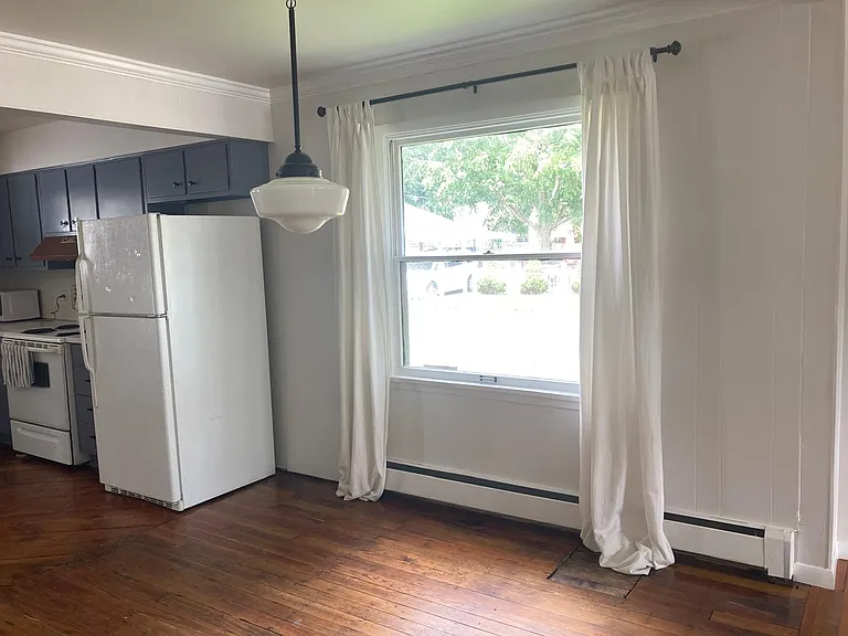 131 S Chester St — Photo 18