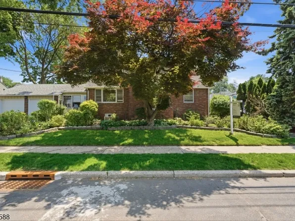 34 Rowland Ave, Hackensack City, NJ 07601