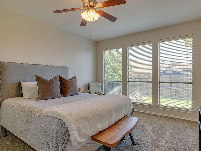 10826 Calderwood Ln — Photo 31