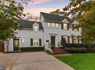 7108 Meadow Ln, Chevy Chase, MD 20815