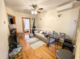 18 S Russell St APT 2, Boston, MA 02114