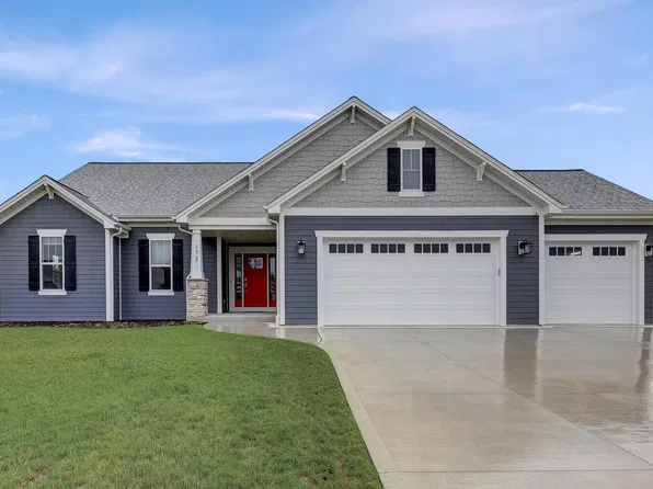 172 Candleberry LANE, Grafton, WI 53024