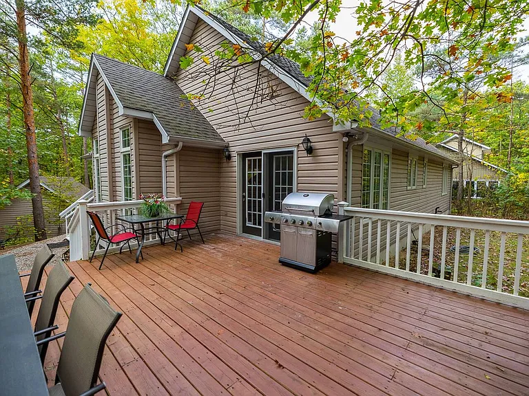 9945 Riverview Rd — Photo 22