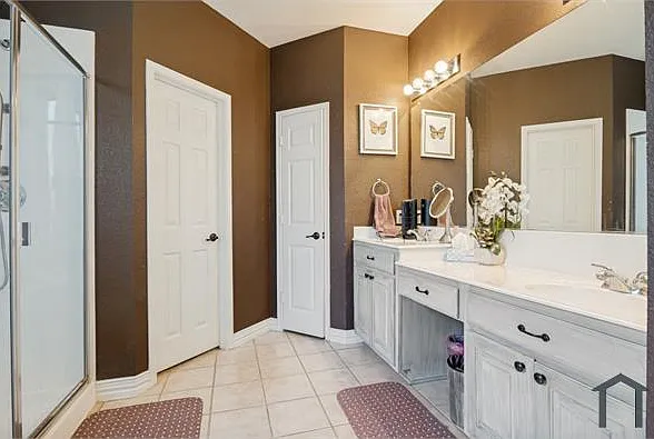 10017 Links Fairway Dr — Photo 18