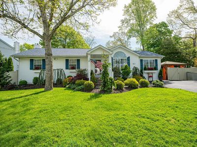83 Campbell Lane, East Islip, NY, 11730