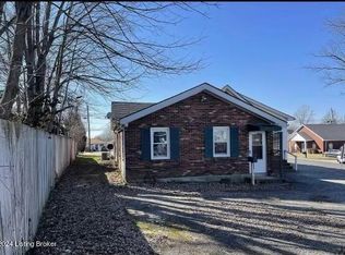 982 N Bardstown Rd, Mt Washington, KY 40047