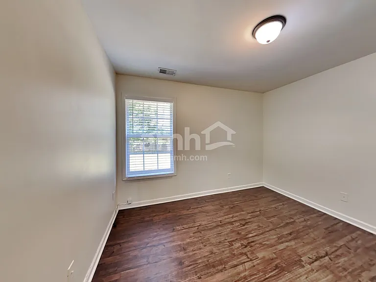 3805 Hawk Tail Dr — Photo 19