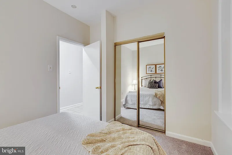 Thumbnail 19