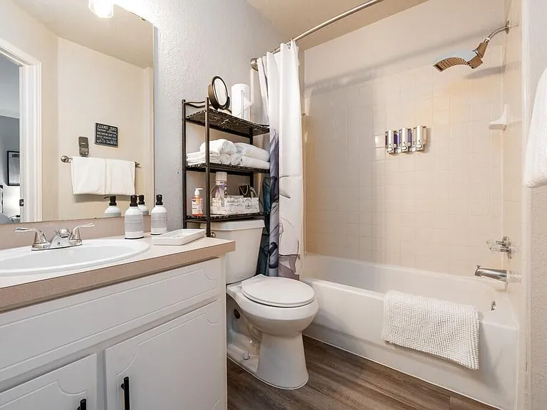 4404 Deek Dr #A — Photo 16