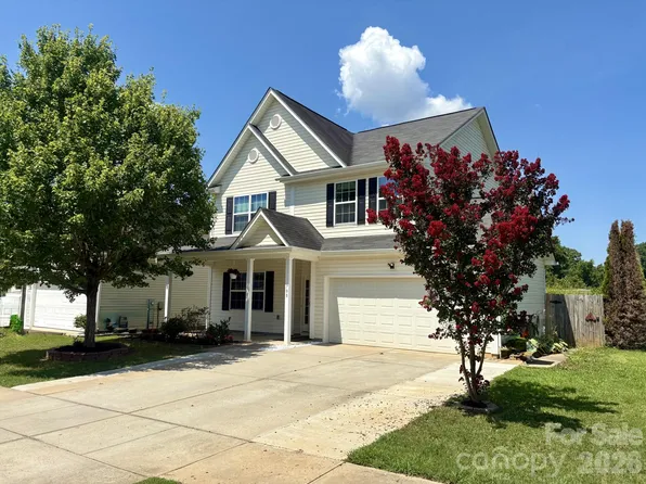 708 Jones Branch Dr, Fort Mill, SC 29715