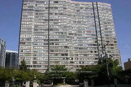30 Greenfield Ave #201